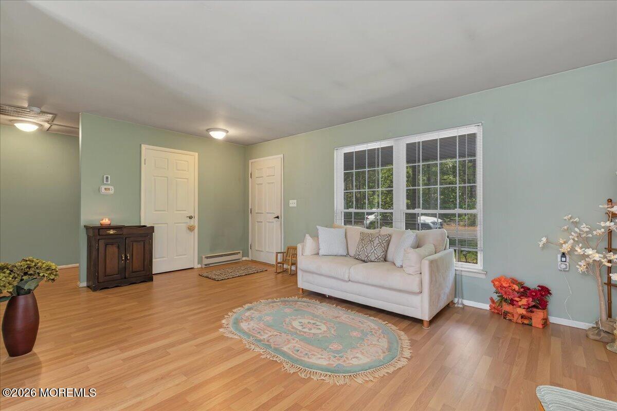 585B Kevin Court Manchester NJ 08759