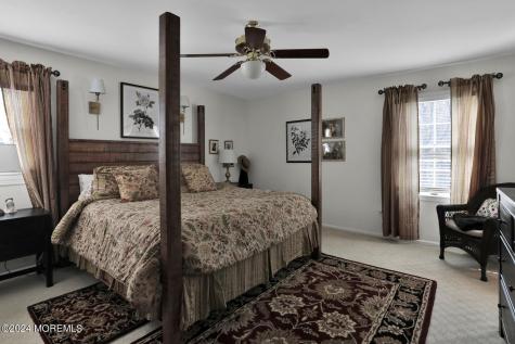 10 Foxwood Run Middletown NJ 07748