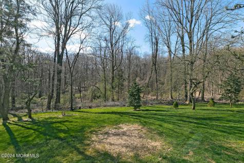 10 Foxwood Run Middletown NJ 07748