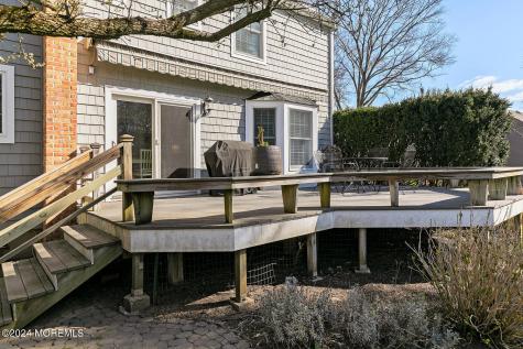 10 Foxwood Run Middletown NJ 07748