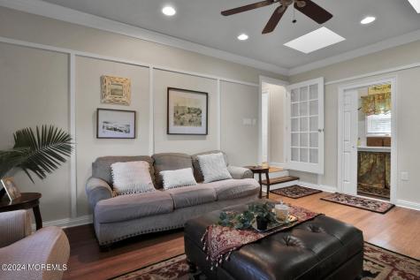 10 Foxwood Run Middletown NJ 07748