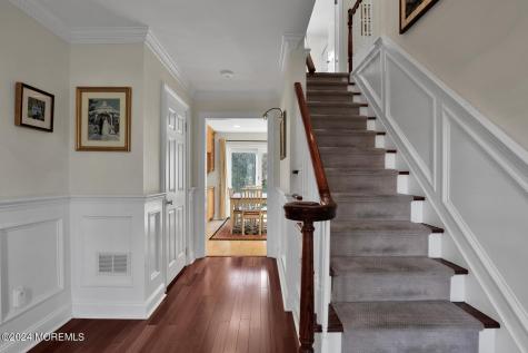 10 Foxwood Run Middletown NJ 07748