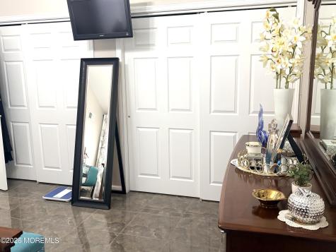 16 Round Valley Court Lakewood NJ 08701