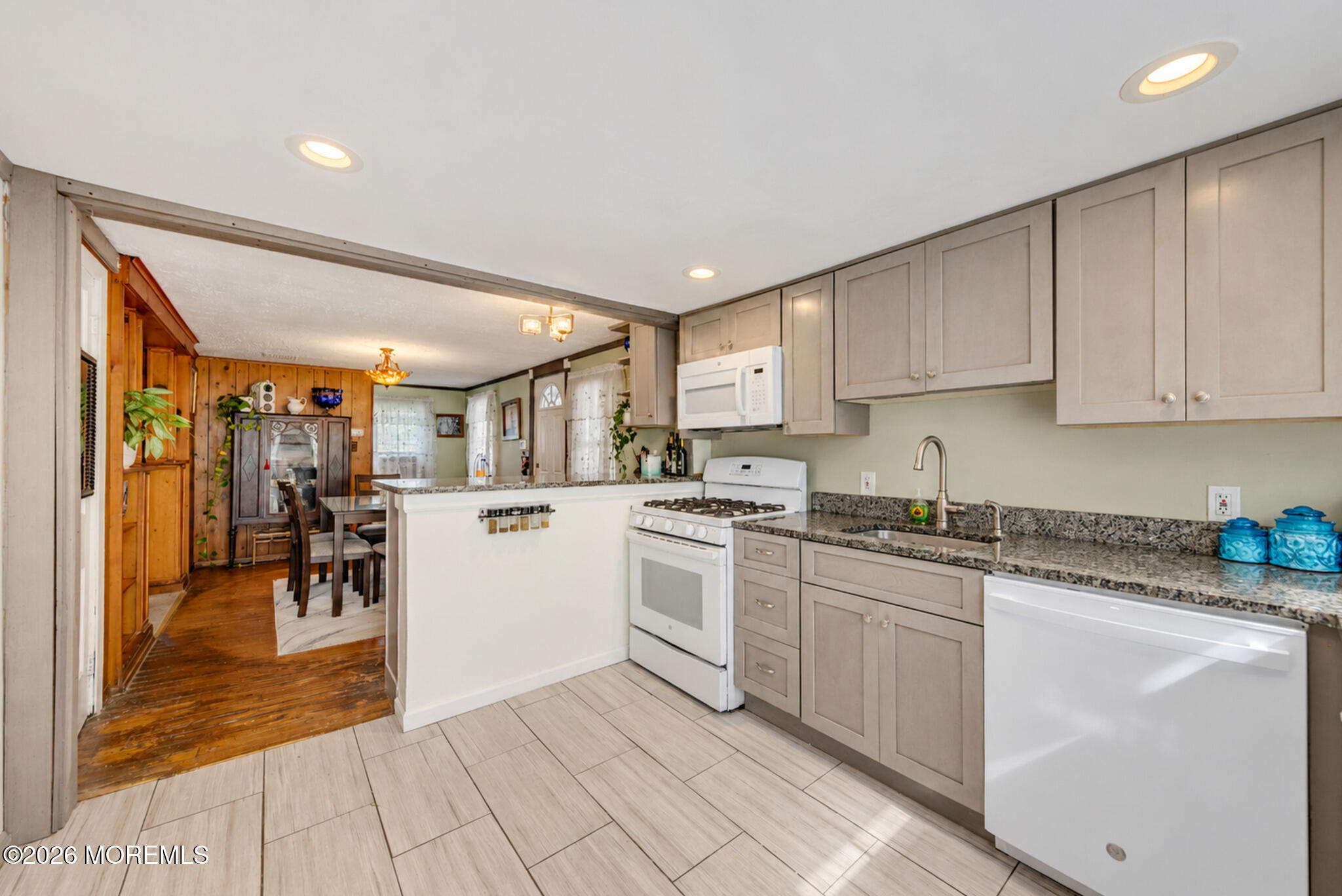 220 Kelly Avenue West Creek NJ 08092