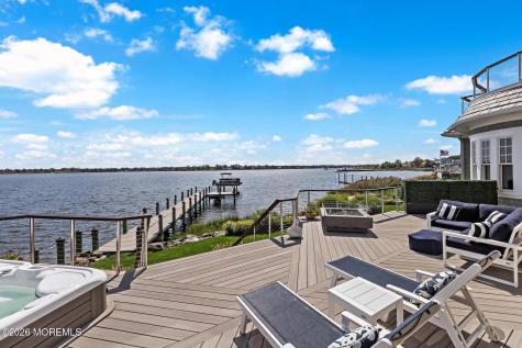 676 Little Silver Point Road Little Silver NJ 07739