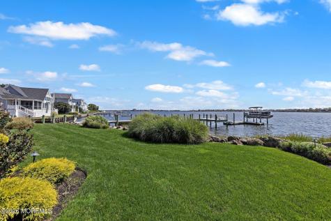 676 Little Silver Point Road Little Silver NJ 07739