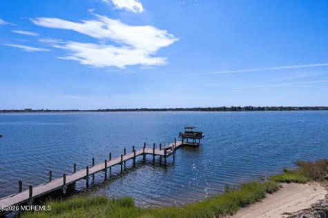 676 Little Silver Point Road Little Silver NJ 07739