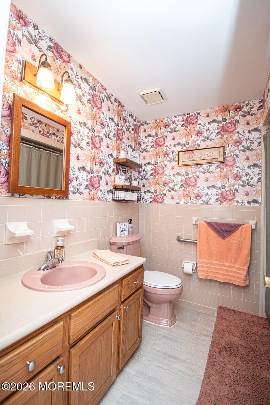 1220 Neptune Avenue Beachwood NJ 08722