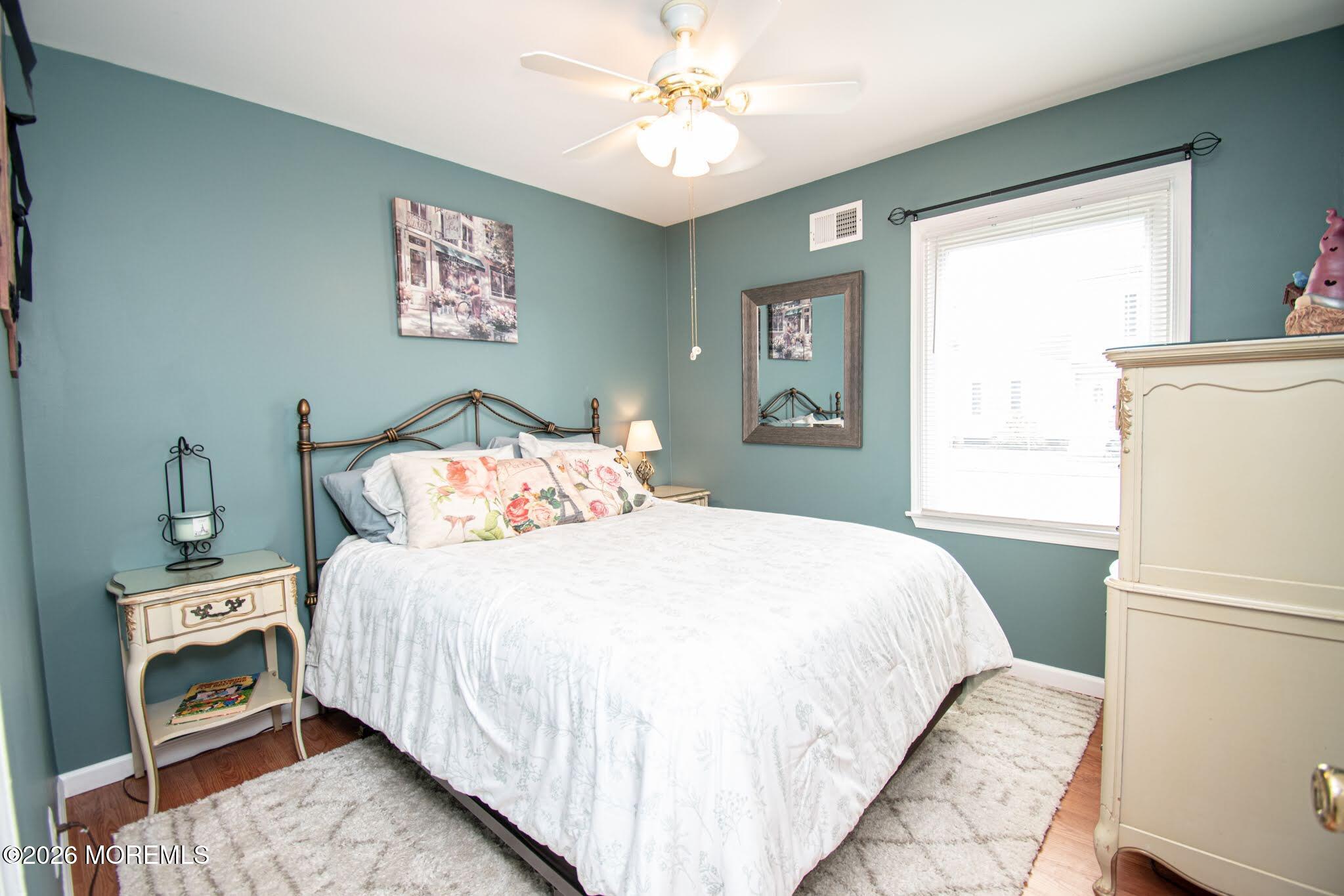 1220 Neptune Avenue Beachwood NJ 08722