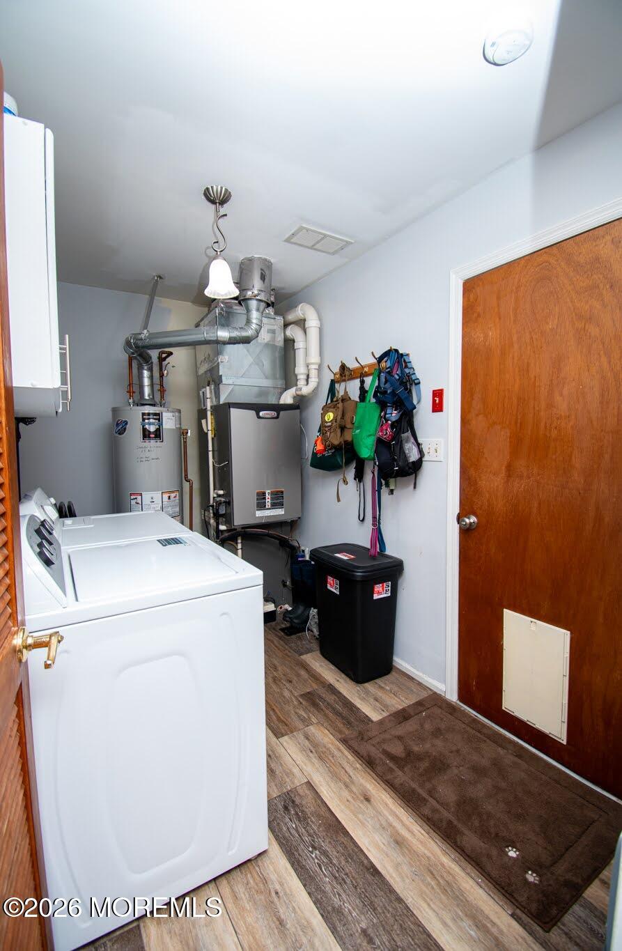 1220 Neptune Avenue Beachwood NJ 08722