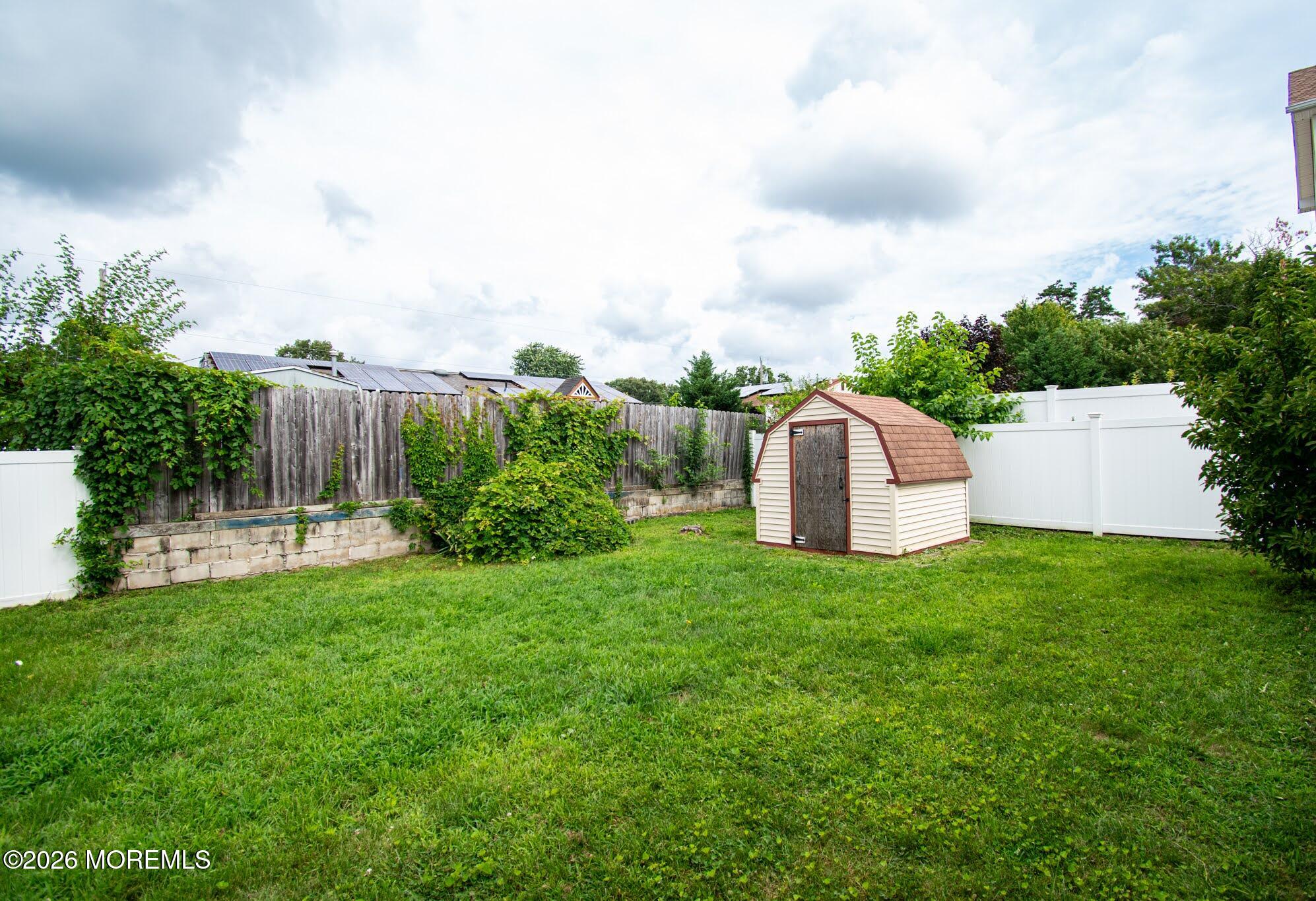 1220 Neptune Avenue Beachwood NJ 08722