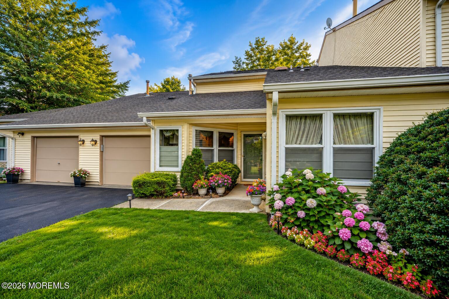22 Aspen Avenue Englishtown NJ 07726
