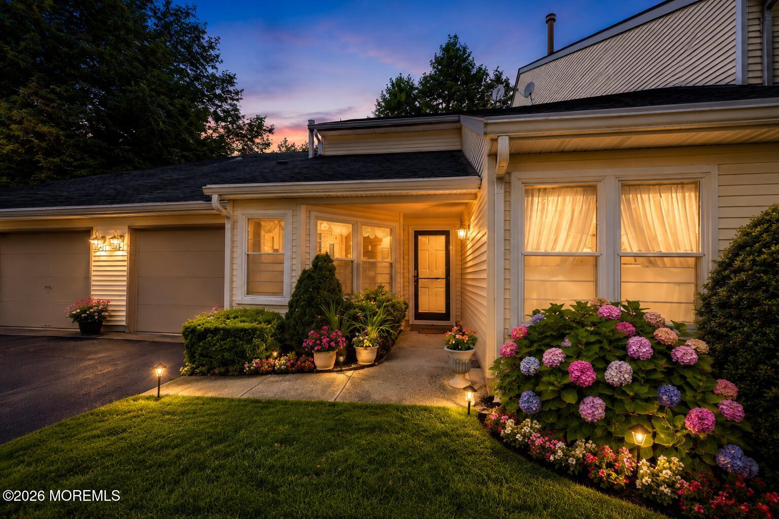 22 Aspen Avenue Englishtown NJ 07726
