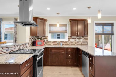 6 Corinth Place Toms River NJ 08757