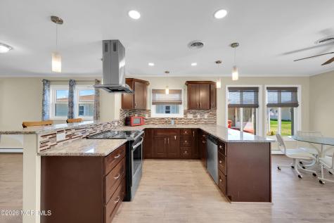 6 Corinth Place Toms River NJ 08757