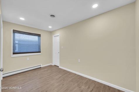 6 Corinth Place Toms River NJ 08757