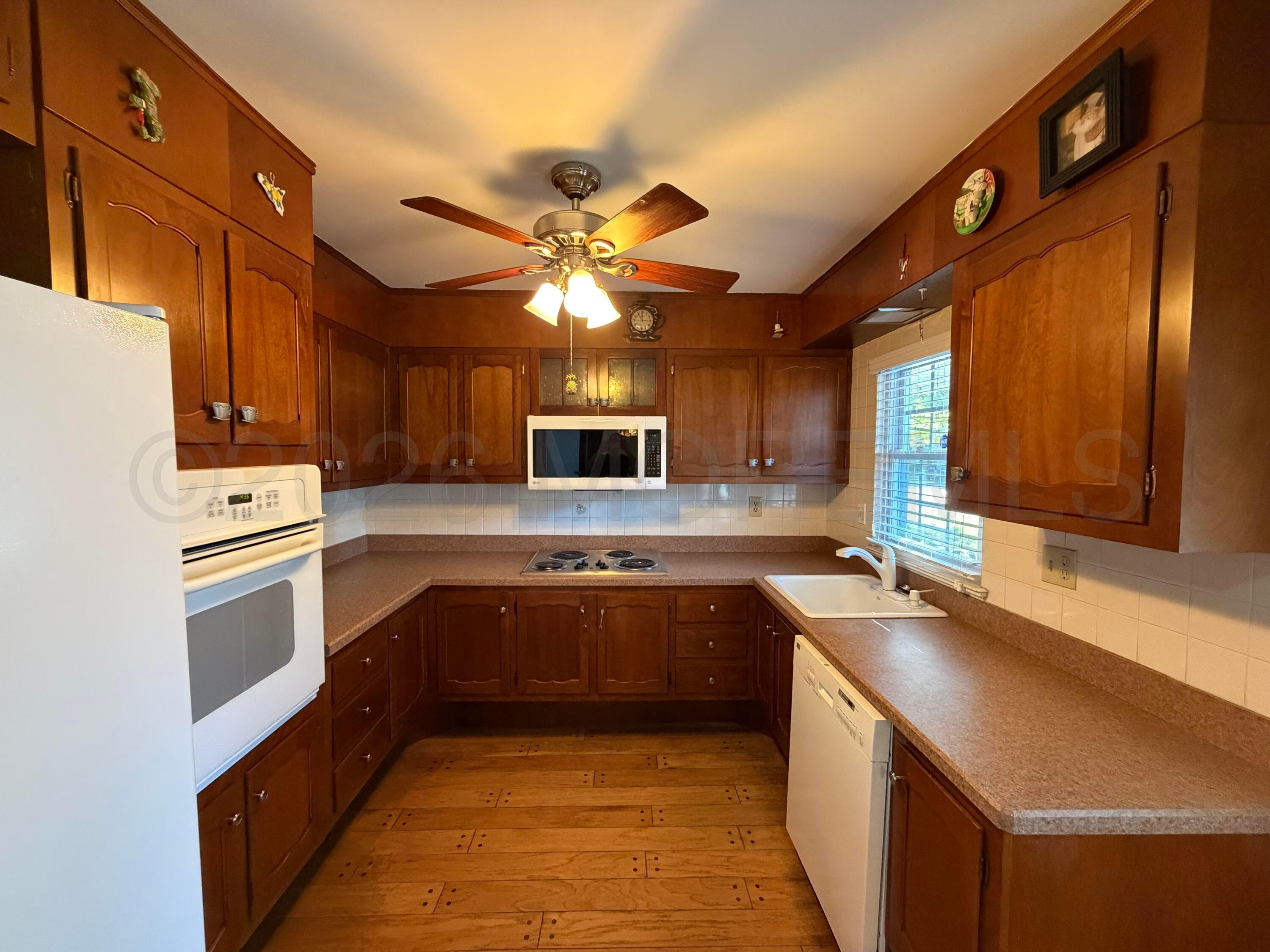 600C Lake Point Drive Lakewood NJ 08701