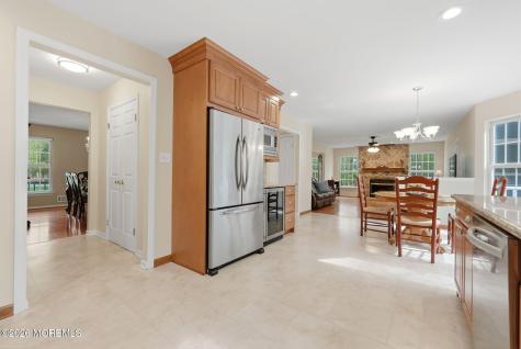 5 Bowman Court Clarksburg NJ 08510
