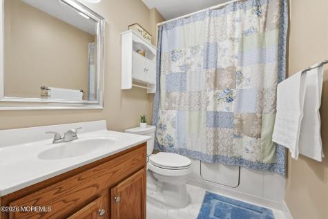 5 Bowman Court Clarksburg NJ 08510