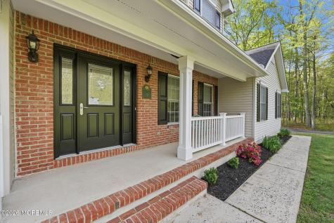 5 Bowman Court Clarksburg NJ 08510