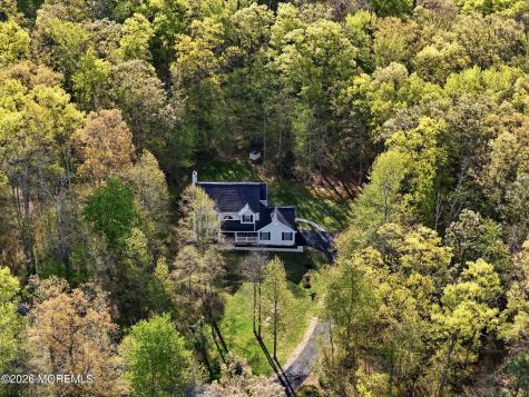 5 Bowman Court Clarksburg NJ 08510