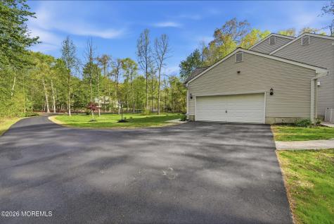 5 Bowman Court Clarksburg NJ 08510