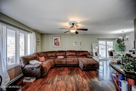 28 Spring Street Freehold NJ 07728
