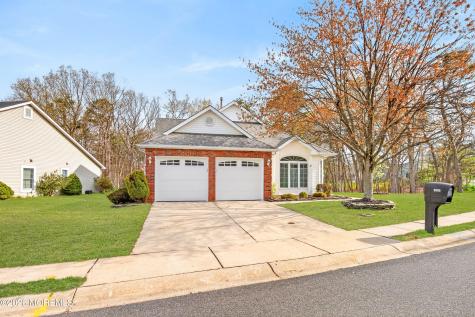 2299 Agincourt Road Toms River NJ 08755