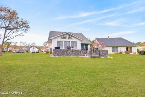 2299 Agincourt Road Toms River NJ 08755