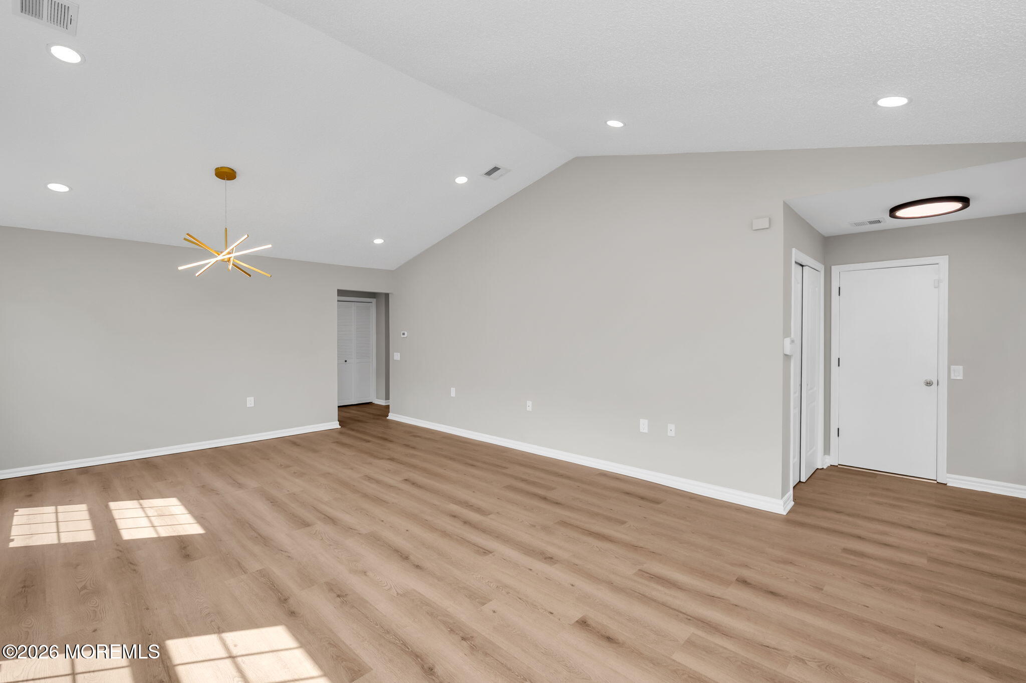 12 Kendal Drive Toms River NJ 08757