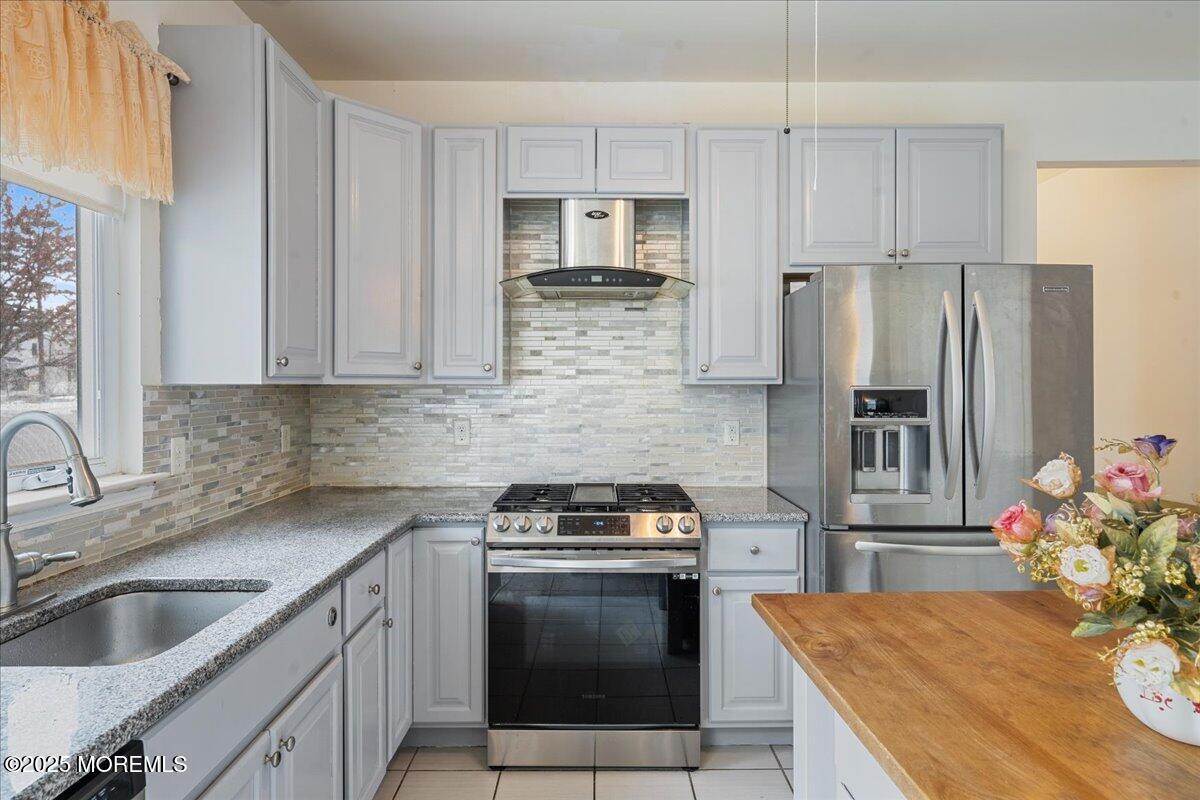 4 Goldenrod Avenue Bayville NJ 08721