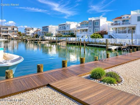 409 3rd Street Beach Haven NJ 08008