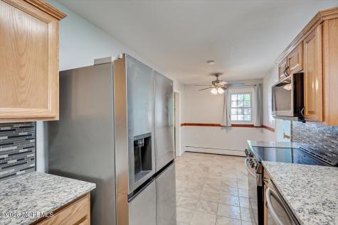 134 Maple Avenue Keansburg NJ 07734