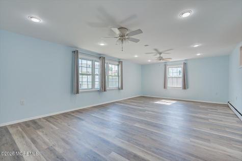 134 Maple Avenue Keansburg NJ 07734