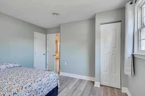 134 Maple Avenue Keansburg NJ 07734