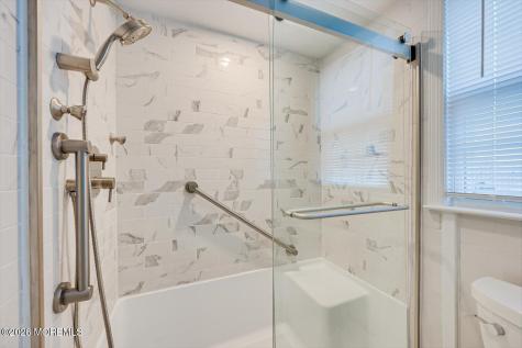 134 Maple Avenue Keansburg NJ 07734
