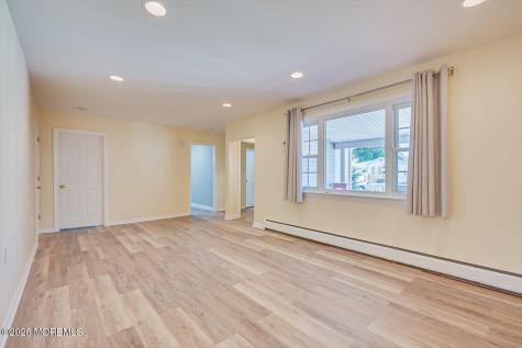 134 Maple Avenue Keansburg NJ 07734