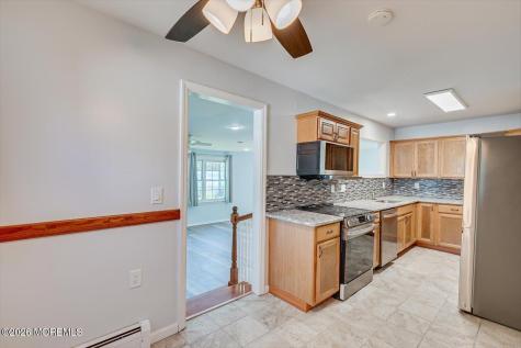 134 Maple Avenue Keansburg NJ 07734