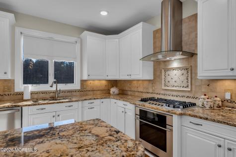 185 Dayna Court Toms River NJ 08753
