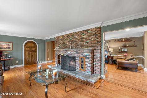 2 Pomo Court Middletown NJ 07748