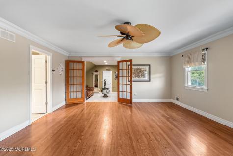 2 Pomo Court Middletown NJ 07748