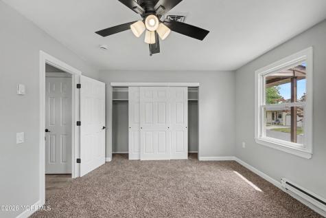 20 Hummingbird Lane Whiting NJ 08759