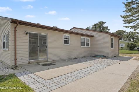 20 Hummingbird Lane Whiting NJ 08759