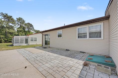 20 Hummingbird Lane Whiting NJ 08759