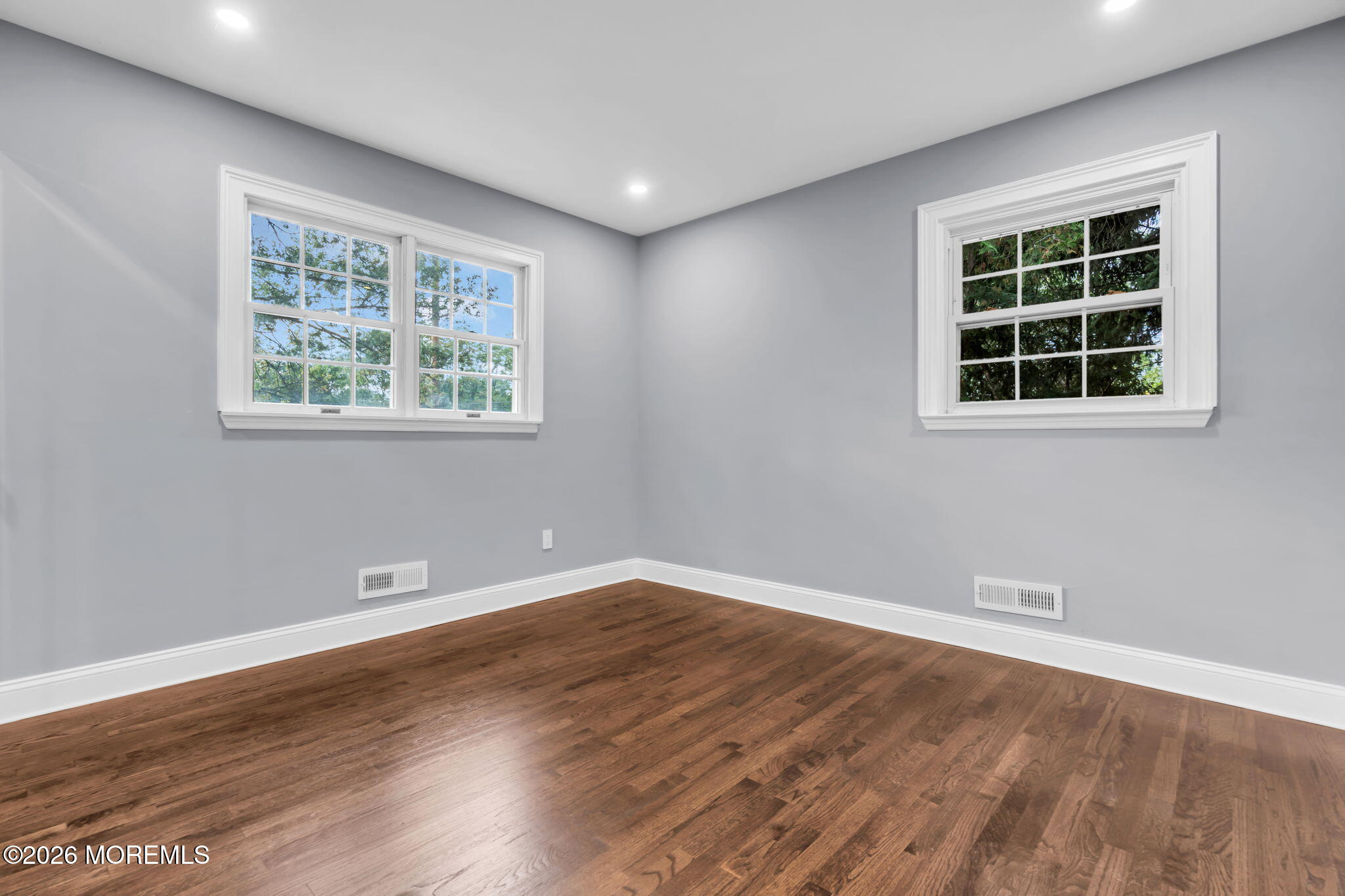 52 Ryders Lane East Brunswick NJ 08816