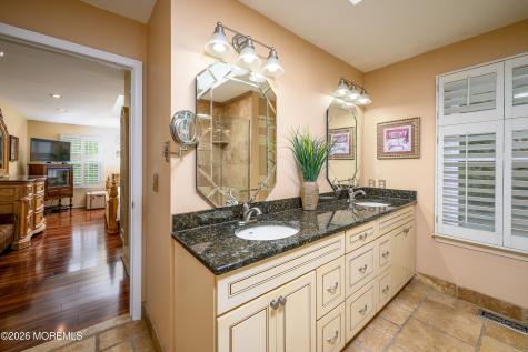 3 Heritage Drive Howell NJ 07731