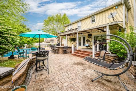 3 Heritage Drive Howell NJ 07731