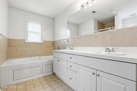 22 Tuscany Terrace Lakewood NJ 08701