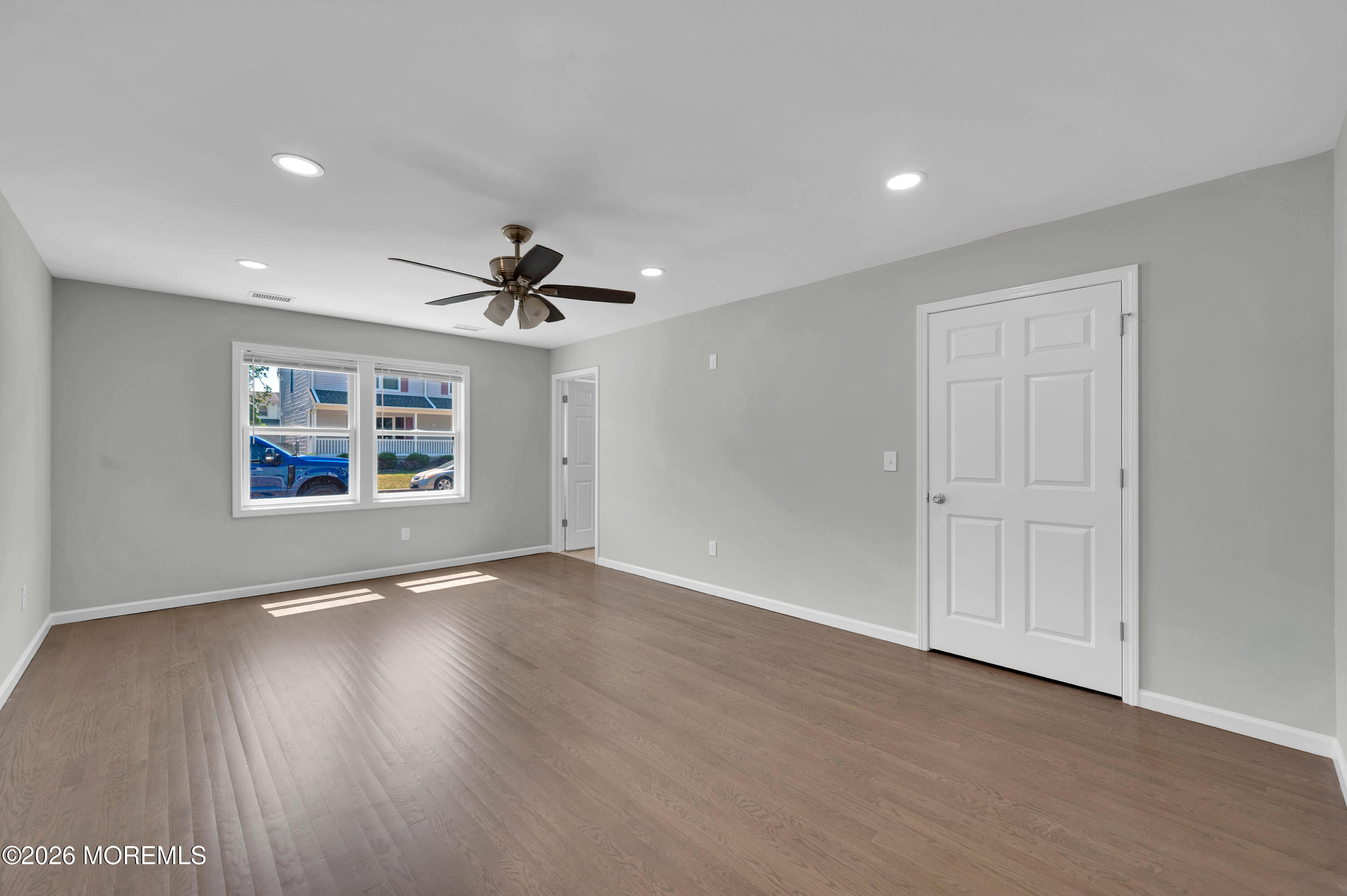 332 Beach Avenue Beachwood NJ 08722
