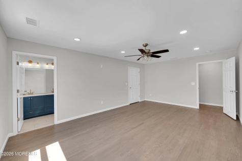 332 Beach Avenue Beachwood NJ 08722